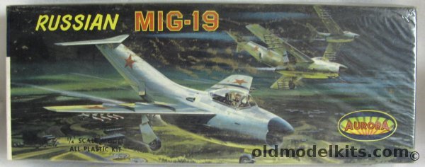 Aurora 1/48 Russian Mig-19, 66-100 plastic model kit